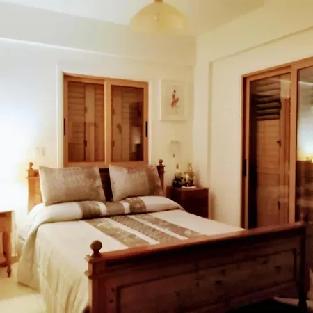 Вилла Elena Gardens *