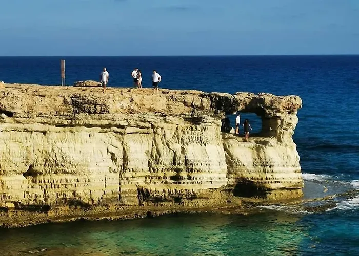 Elena Gardens Villa *